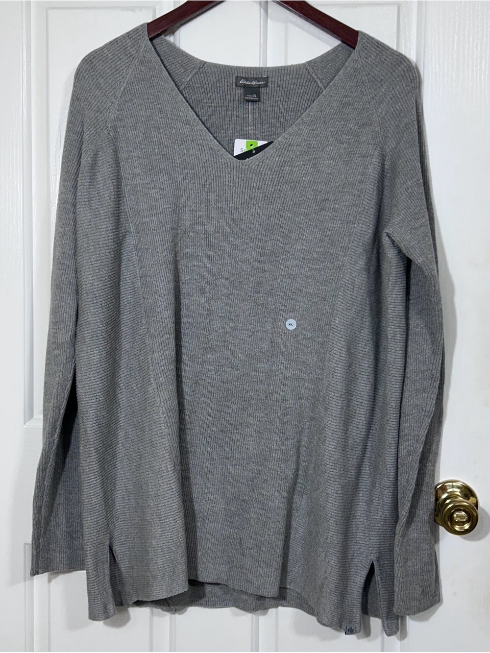 NWT Eddie Bauer Tellus V-Neck Sweater Womens XL Gray Moisture Wicking